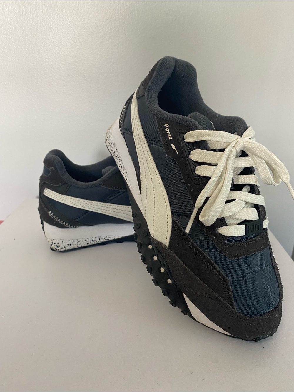 Unisex Puma Black and Grey Athletic Sneakers